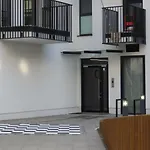 El Apartments - Gemini